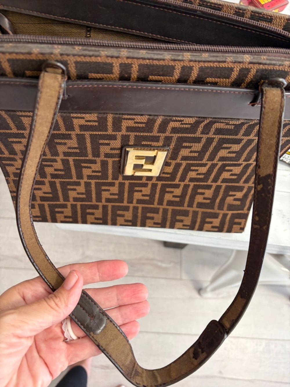 FENDI Brown Leather Tote Bag Zucca strap flaw - Picture 13 of 16